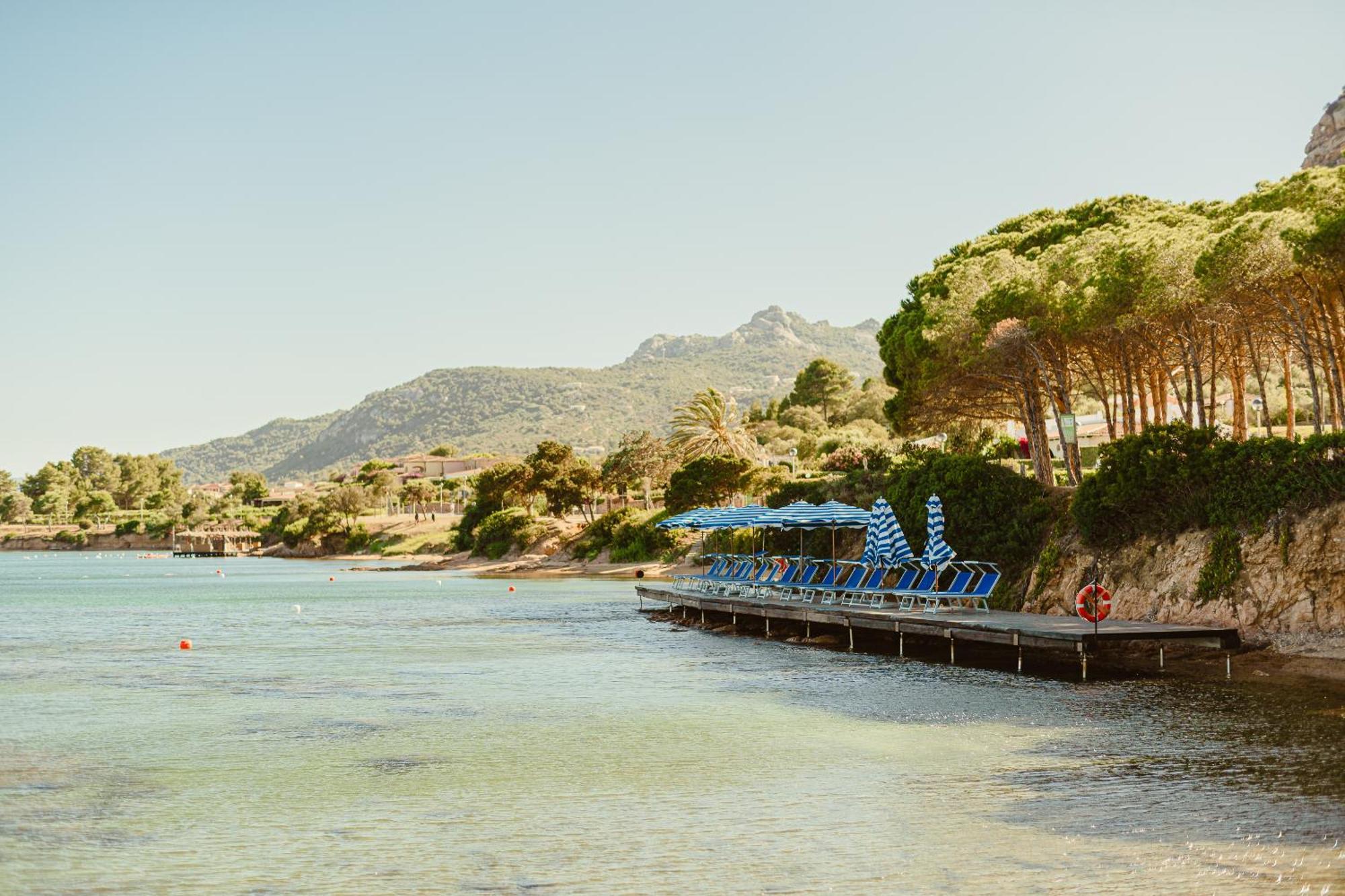 Отель Aethos Sardinia Канниджионе Экстерьер фото